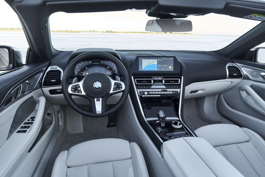 Торпедо BMW M850i xDrive Convertible (G14) 2018 года  (WW) (фото 147 из 183)